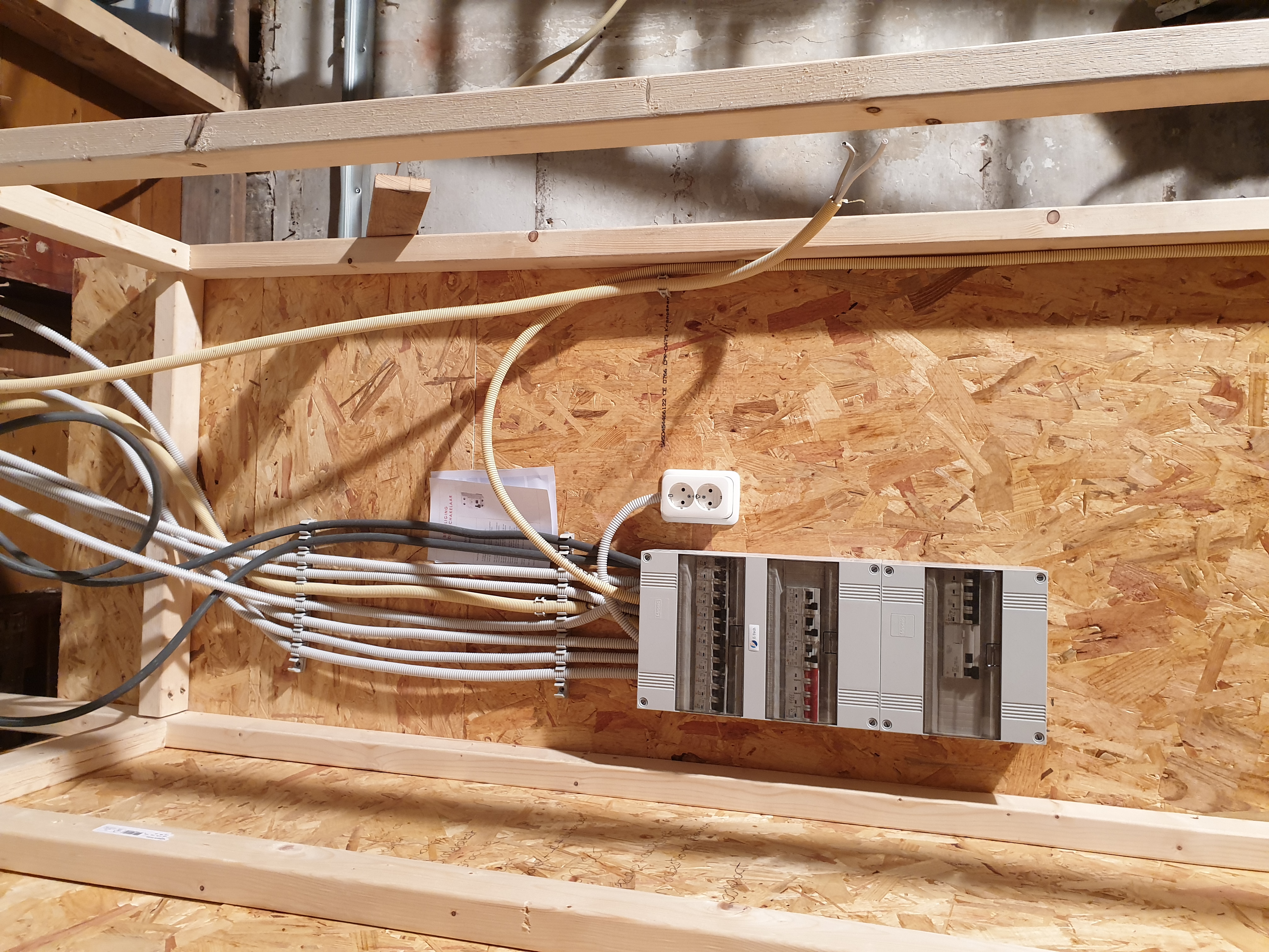 Uitbouw dmv staal constructie en renovatie dak constructie – Assendelftstraat, Den Haag – Na / resultaat 3