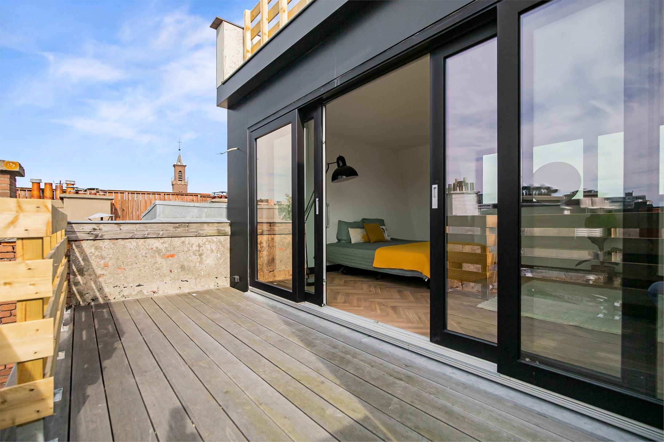 Totale renovatie en plaatsen opbouw – Van Tuyllstraat, Den Haag – Na / resultaat 28